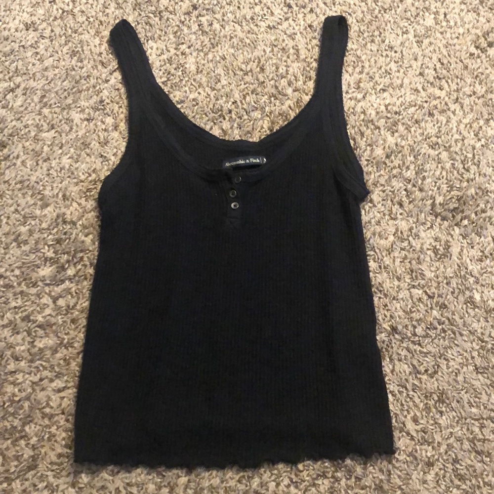 Cute navy Abercrombie& Fitch tank
